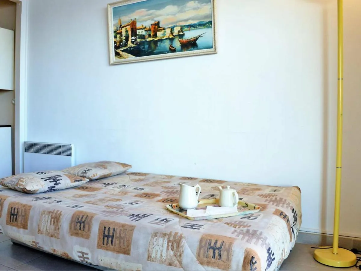 Appartement T2 Climatise, Terrasse, Plage A 3 Couchages - Fr-1-251-379 Le Lavandou Apartment